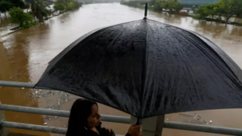 Chuvas intensas causam deslizamentos e alagamentos no Recife