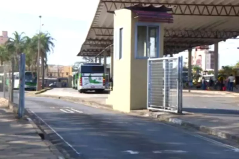 Ciclista de 40 anos é atropelado por ônibus em terminal de Campinas