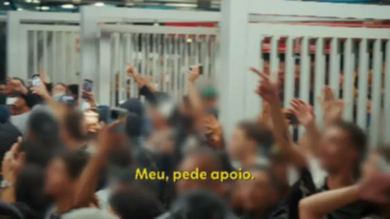 Cidade subterrânea: agentes evitam tumulto de torcedores em finais de campeonato