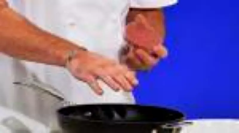 Cozinhar faz bem ao cérebro: ciência comprova benefícios mentais