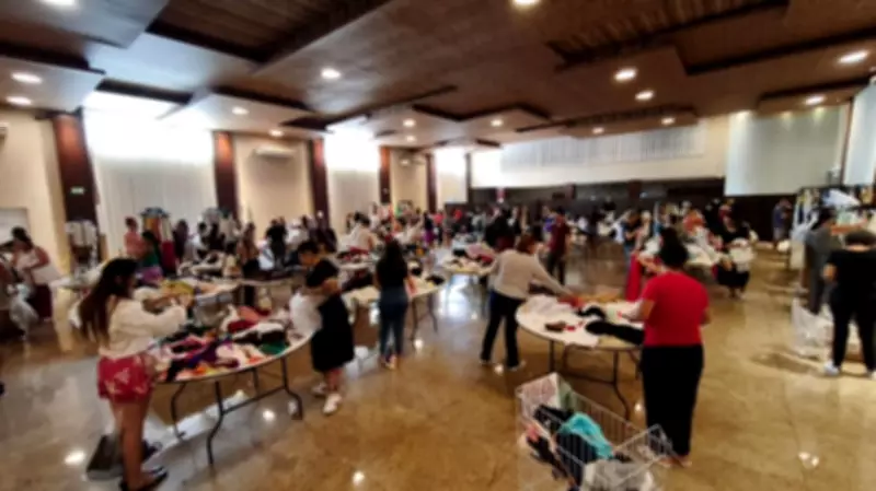 Cáritas Paraná realiza bazar solidário com 15 mil peças em Curitiba