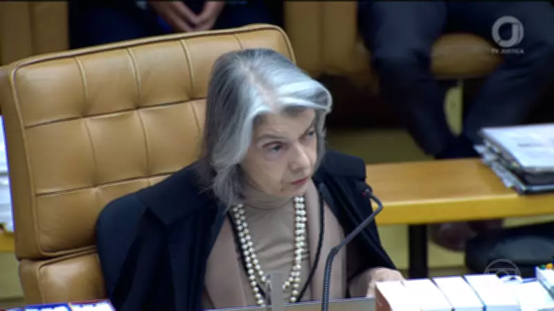 Cármen Lúcia vota para manter royalties com estados e municípios produtores de petróleo