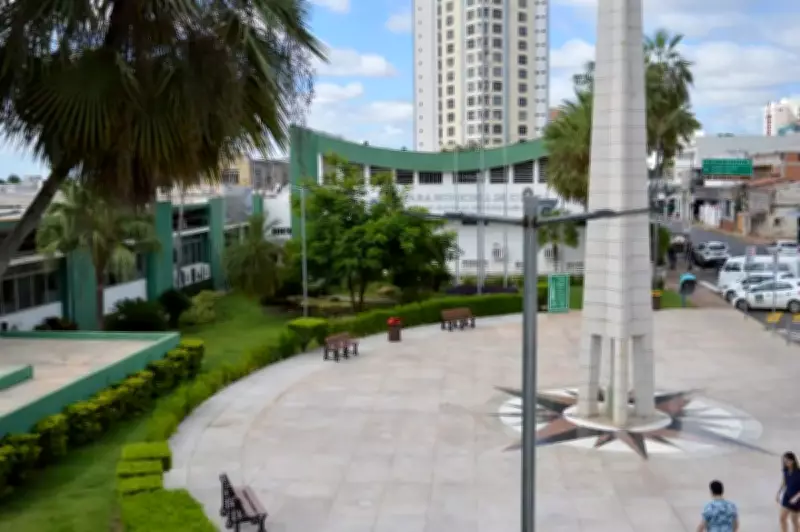 Cuiabá aprova auxílio aluguel de R$ 700 para famílias vulneráveis