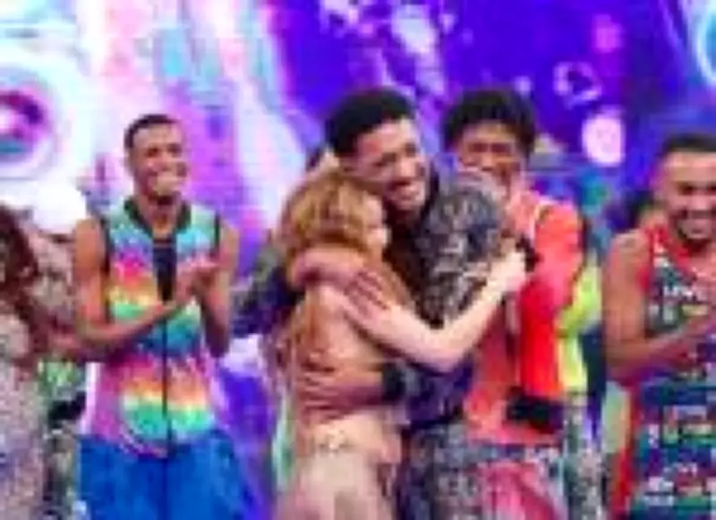Da Maré para o mundo: Raphael Vicente relata bastidor de clipe com Shakira