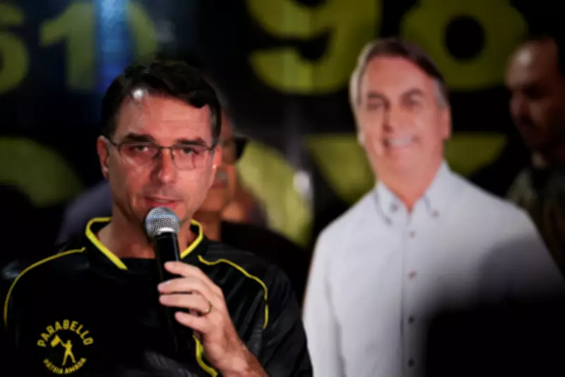 Datafolha mostra danos eleitorais a Flávio Bolsonaro após caso 'Dark Horse'
