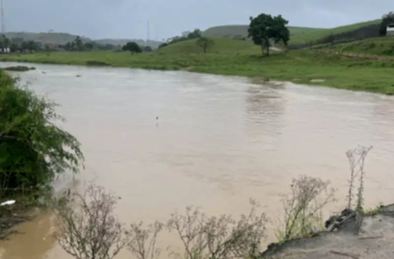 Defesa Civil alerta para chuvas e elevação de rios em Alagoas