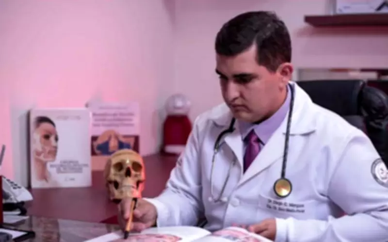 Dentista e professor universitário preso por crimes sexuais em Iporá
