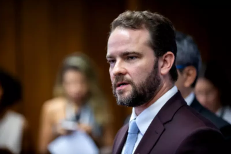 Desenrola 2: limite de R$ 15 mil e desconto de até 90% em dívidas