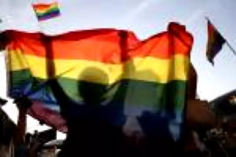 Discriminação contra LGBT+ persiste em algoritmos 35 anos após despatologização