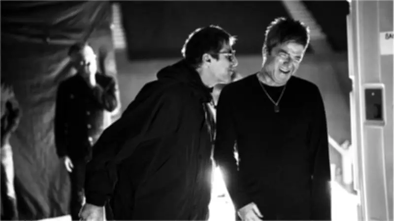 Disney anuncia documentário sobre Oasis com entrevista inédita dos irmãos Gallagher