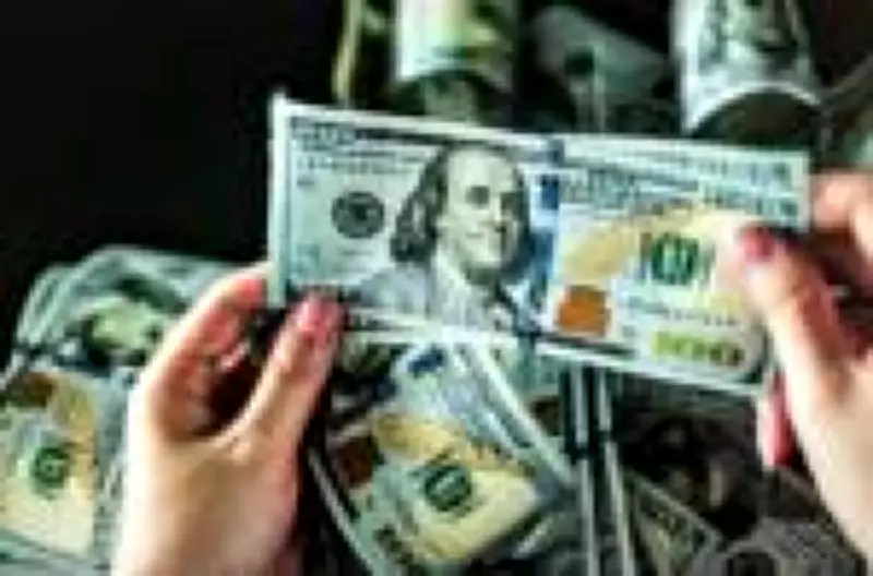 Dólar pode cair mais? XP vê moeda a R$ 4,76 com tendência de baixa