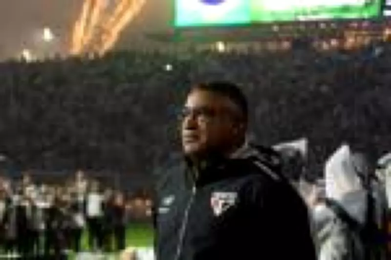 Dorival Júnior é o principal cotado para substituir Roger Machado no São Paulo