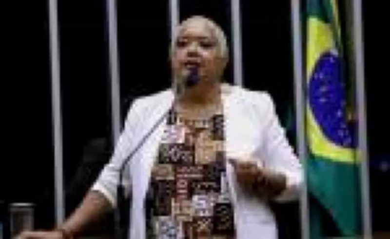 Enfermeira Rejane sofre racismo novamente no Congresso Nacional