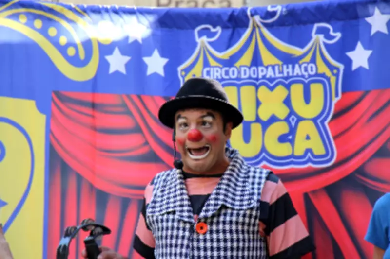 Espetáculo 'Viva!' do Palhaço Mixuruca em Petrópolis em maio