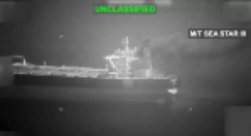 EUA atacam petroleiros iranianos em meio a tensões no Estreito de Ormuz