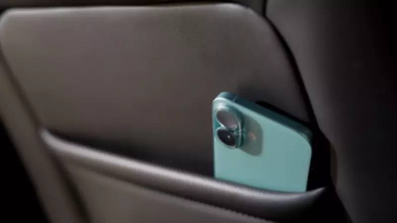 Evite danificar seu celular: 4 locais para nunca deixar o aparelho