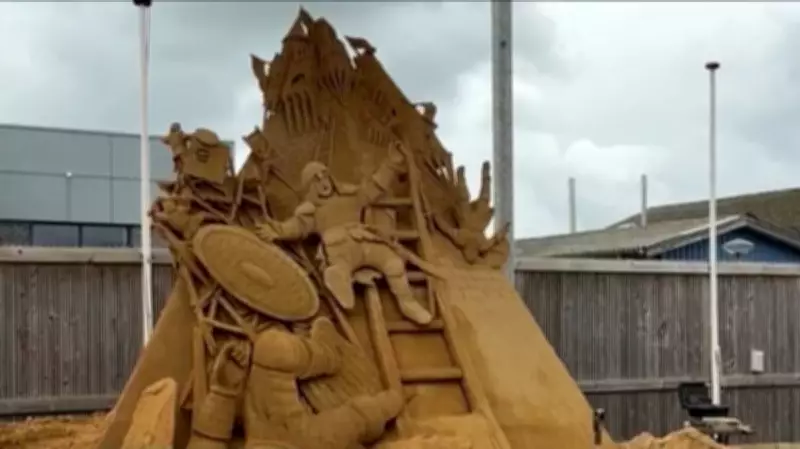 Festival de Esculturas de Areia na Dinamarca reúne artistas globais