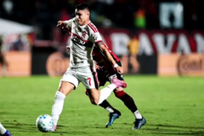 Flamengo perde para o Vitória por 2 a 0 e é eliminado da Copa do Brasil