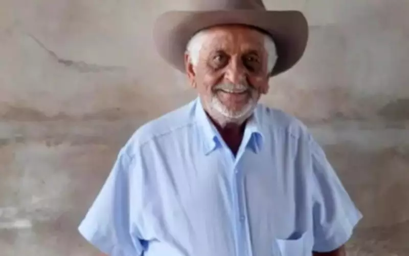 Fliaraxá homenageia General do Congado com Medalha de Honra ao Mérito
