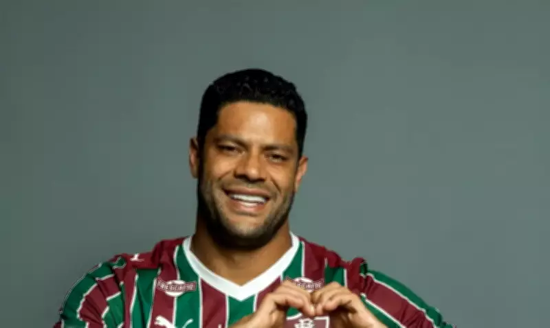 Fluminense anuncia contratação do atacante Hulk até 2027