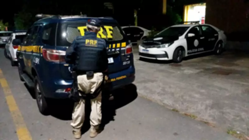 Foragido por furto é preso na Via Dutra em Itatiaia