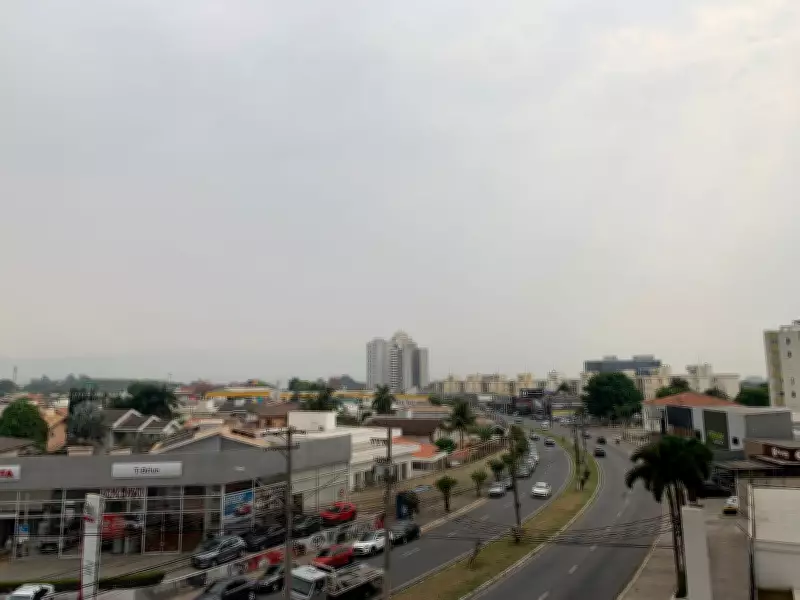 Frente fria chega no Dia das Mães e derruba temperaturas no Vale do Paraíba