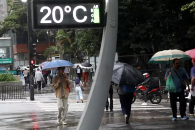Frente fria traz chuva e queda de temperatura em SP até segunda (18)