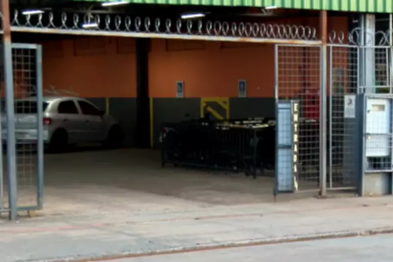 Funcionária de supermercado é baleada após recusar troca de cerveja