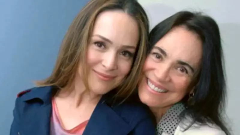 Gabriela Duarte revela resistência ao se separar profissionalmente da mãe Regina