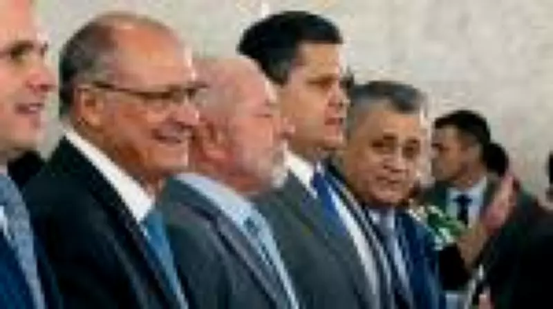 Governo aposta em Alcolumbre mais contido após operação contra líder do Centrão