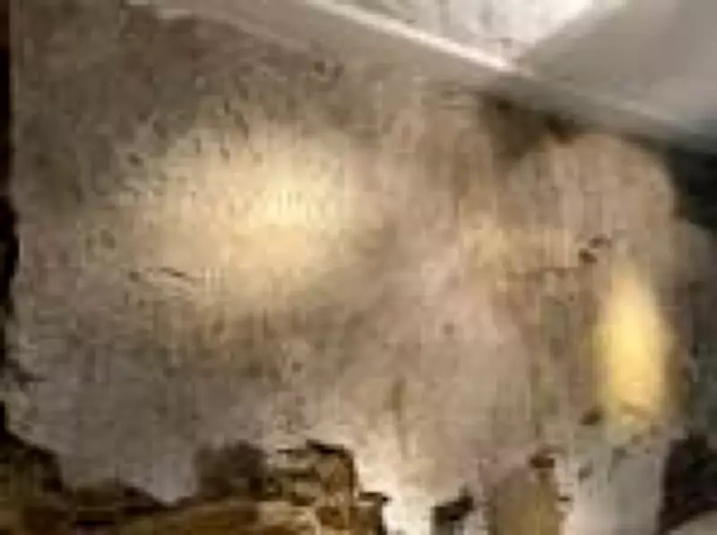 Gravuras de escravizados descobertas em porão de casarão em Ouro Preto