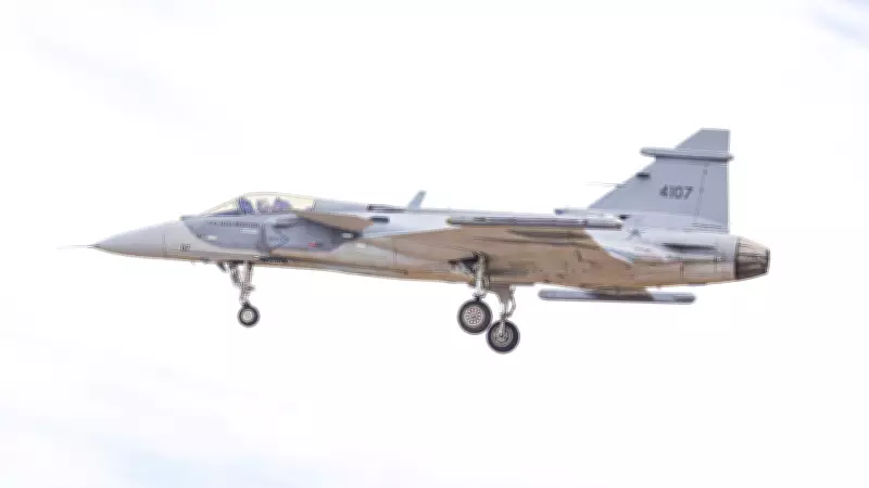 Gripen fabricado no Brasil participa de treinamento inédito em Goiás