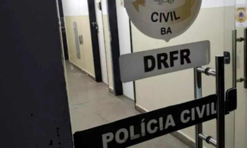 Homem ataca policiais com facão durante operação em Juazeiro