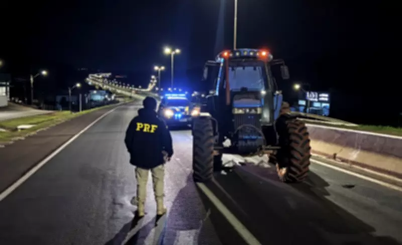 Homem dirige trator furtado por 2 dias rumo ao Paraguai e é preso em SC