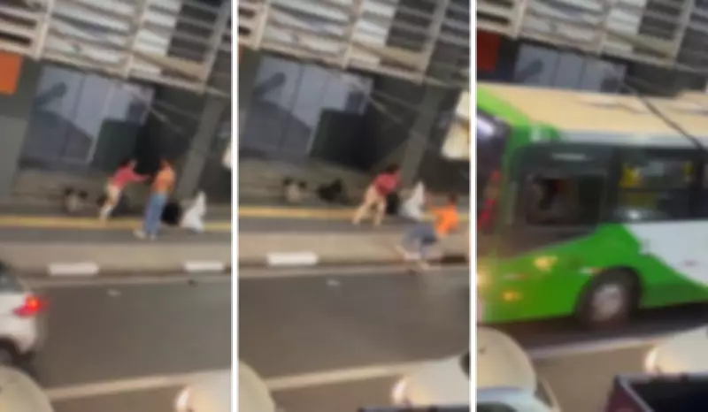 Homem é empurrado contra ônibus em movimento por mulher em Campinas