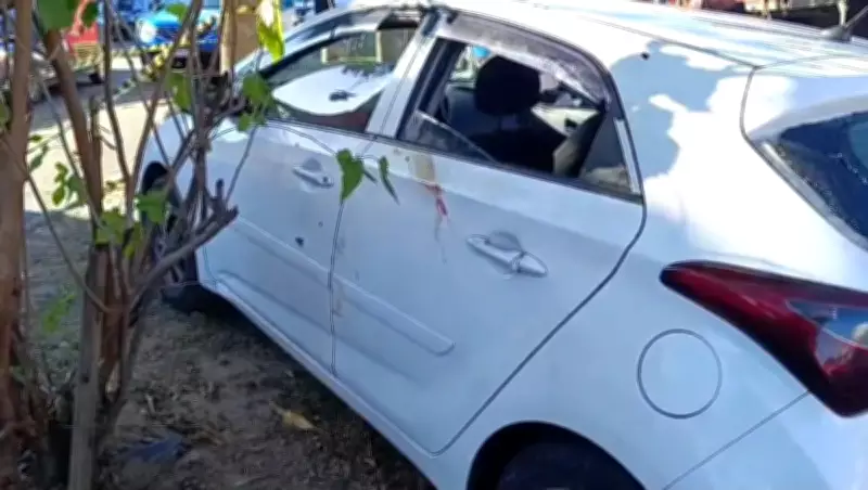 Homem é morto a tiros dentro de carro por aplicativo em Campos