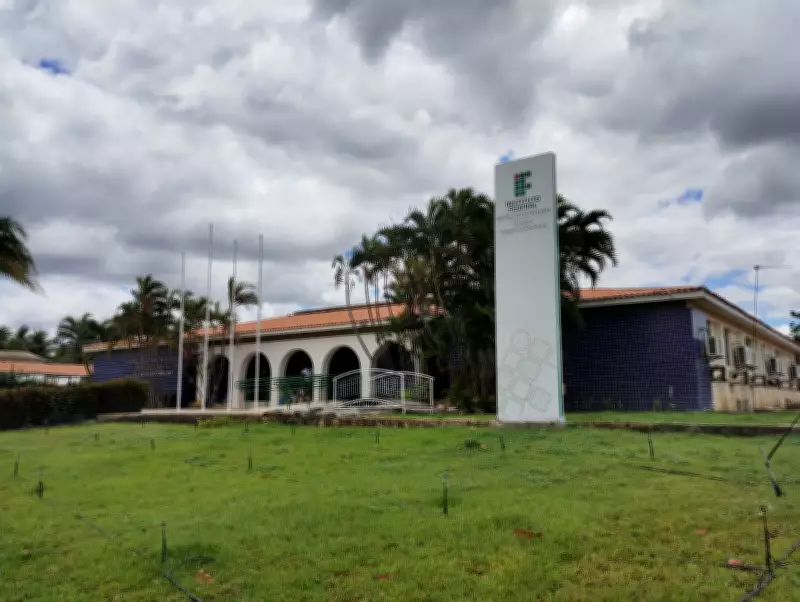 IFSertãoPE abre 150 vagas em cursos de pós-graduação EAD para 2026