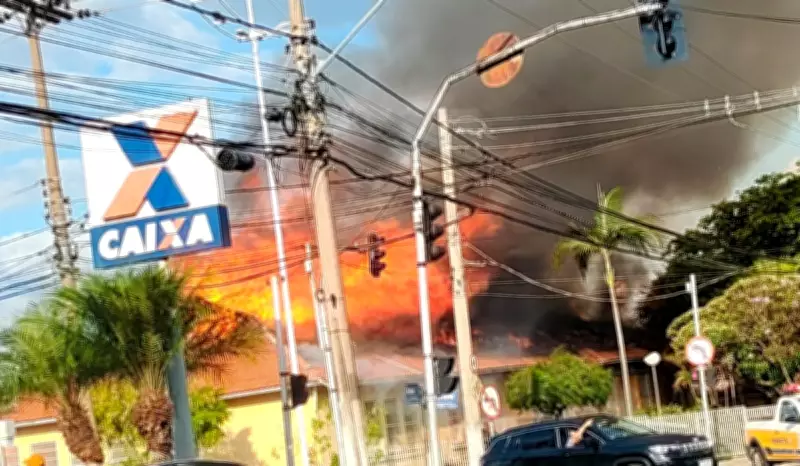Incêndio atinge escola municipal em Limeira; ninguém se feriu