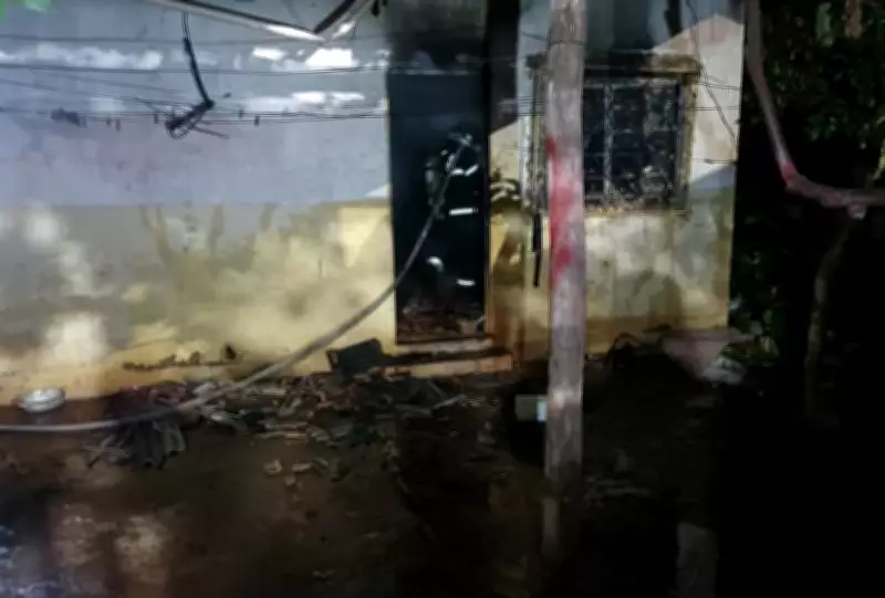 Incêndio destrói casa em Ladário; moradora escapa ilesa