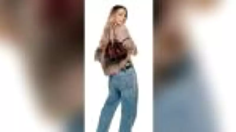 Jeans de luxo: como a calça democrática virou item de status por mais de R$ 10 mil