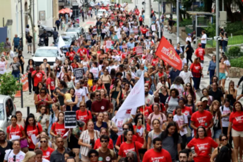 Justiça de SC declara ilegal greve de servidores municipais de Florianópolis