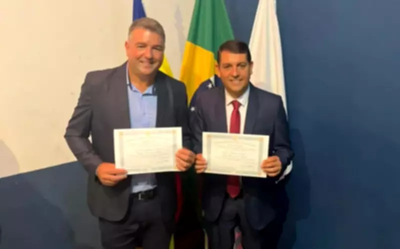 Justiça Eleitoral aceita recurso e mantém prefeito de Chácara no cargo