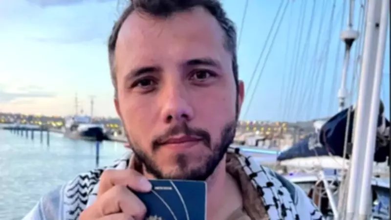 Justiça israelense estende prisão de ativista brasileiro Thiago Ávila