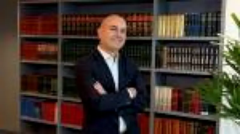 Livro 'A Humanidade e o Poder Digital' propõe segurança digital como prioridade