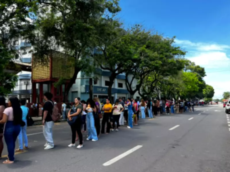 Último dia para regularizar título de eleitor no Amapá tem filas no TRE