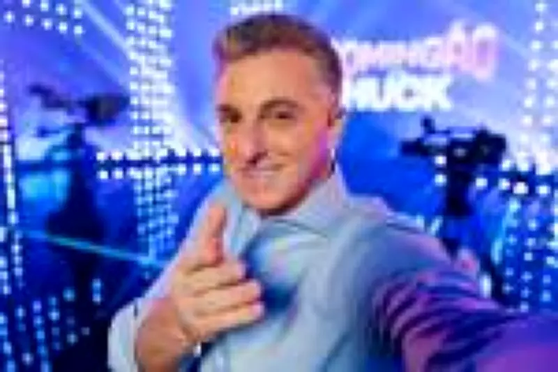 Luciano Huck se explica após críticas ao Bolsa Família em fórum