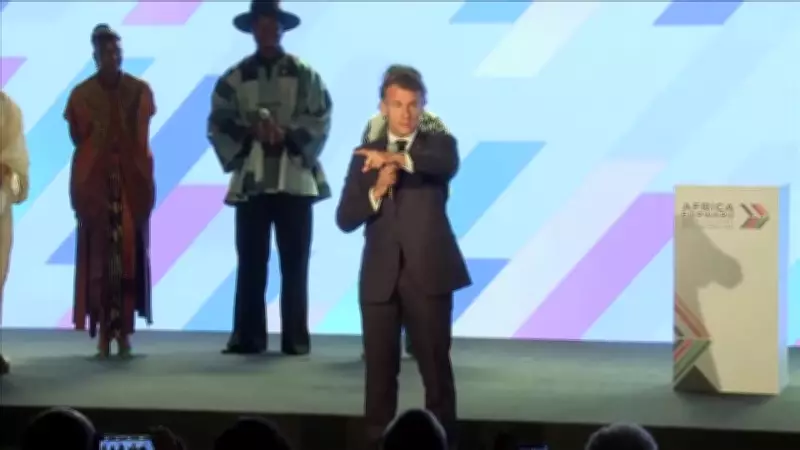 Macron interrompe palestra no Quênia para dar bronca em plateia barulhenta