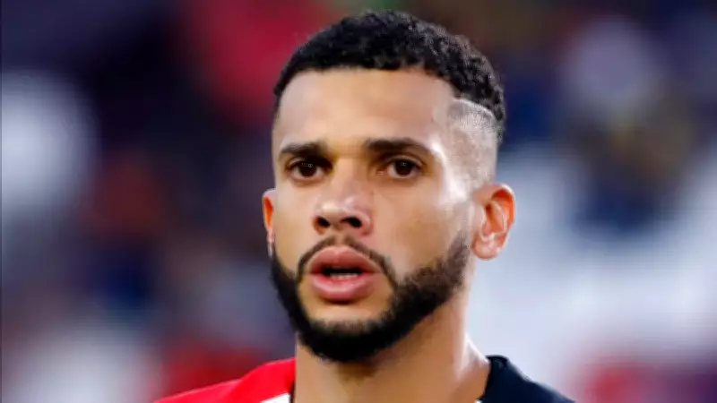 Matheus Dória rescinde com São Paulo após ameaças e ofensas nas redes sociais