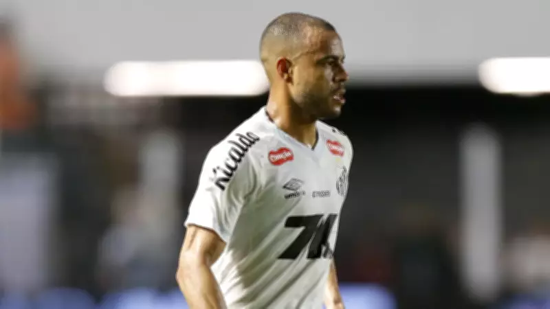 Mayke enfrenta crise no Santos após vaias e pode ser emprestado