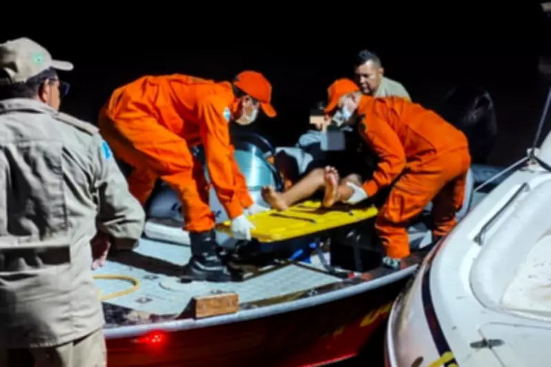 Menino de 8 anos picado por jararaca é resgatado de barco no Pantanal